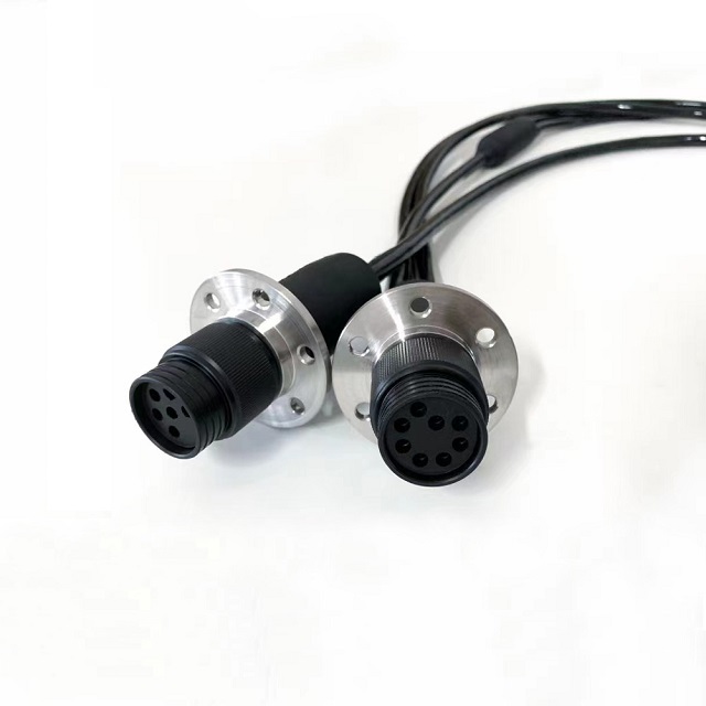 UC 1053 8-контактный подводный разъем